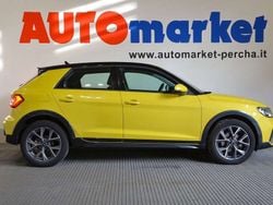 Giallo/tetto nero Usata 2022 Audi A1 Ambiente Due volumi | 25.800 € (Buon prezzo)