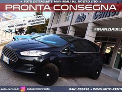 Nero Usata 2013 Ford Fiesta Titanium Due volumi | 6900 € (Buon prezzo)
