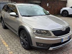 Usata 2016 Skoda Octavia Scout 4x4 Station wagon | 10.999 € (Buon prezzo)