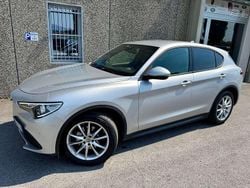 Argento Usata 2019 Alfa Romeo Stelvio Lusso SUV | 24.990 € (Buon prezzo)
