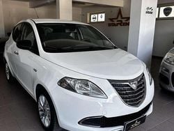 Bianco Usata 2014 Lancia Ypsilon S Due volumi | 6499 € (Buon prezzo)