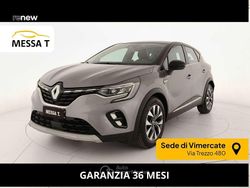 Grigio Usata 2021 Renault Captur Intens SUV | 17.950 € (Buon prezzo)