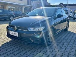 Nero metallizzato Usata 2023 VW Polo Life Tre volumi | 18.300 € (Buon prezzo)