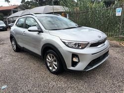 Argento Usata 2020 Kia Stonic Style SUV | 15.870 € (Buon prezzo)