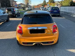 Arancione Usata 2015 Mini Cooper S Due volumi | 13.500 € (Cara)