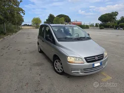 Usata 2004 Fiat Multipla Monovolume | 2800 € (Cara)