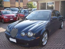 Blu Usata 2002 Jaguar S-Type R Tre volumi | 15.500 €