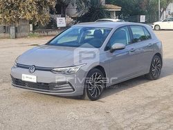 Gray Usata 2020 VW Golf Life Tre volumi | 18.900 € (Buon prezzo)