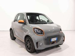 Grigio chiaro Usata 2021 Smart ForTwo Coupé Due volumi | 12.500 € (Buon prezzo)