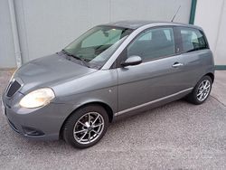 Grigio Usata 2008 Lancia Ypsilon Due volumi | 2600 € (Buon prezzo)