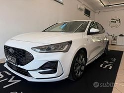 Nero Usata 2024 Ford Focus ST Tre volumi | 20.990 € (Buon prezzo)