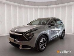 Lunar silver Usata 2024 Kia Sportage SUV | 29.500 € (Ottimo prezzo)