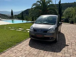 Grigio Usata 2011 Renault Modus Monovolume | 3600 € (Buon prezzo)