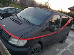 Usata 2002 Mercedes Vito Furgone | 5500 €