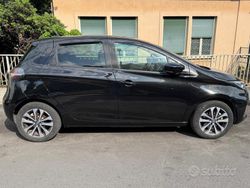 Nero Usata 2020 Renault Zoe Intens Due volumi | 16.000 € (Molto cara)