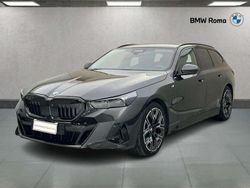 Sophisto grey brilliant effect metallic Usata 2024 BMW 520 M Sport Station wagon | 59.590 € (Molto cara)