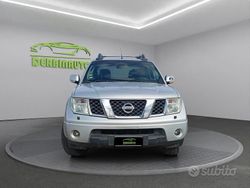 Grigio Usata 2010 Nissan Navara Pick-up | 12.500 € (Buon prezzo)