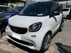 Bianco Usata 2021 Smart ForTwo Cabrio Brabus Cabrio | 12.890 €