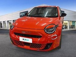 Arancione Usata 2024 Fiat 600 La Prima SUV | 25.900 € (Buon prezzo)