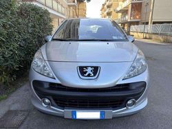 Grigio Usata 2006 Peugeot 207 Tre volumi | 3000 € (Buon prezzo)