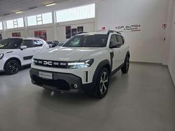 Bianco Nuova 2025 Dacia Duster Journey SUV | 24.200 € (Cara)