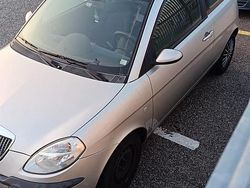 Usata 2006 Lancia Ypsilon Due volumi | 2500 €