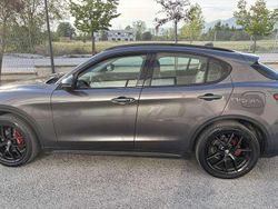 Usata 2019 Alfa Romeo Stelvio Executive SUV | 23.500 € (Buon prezzo)