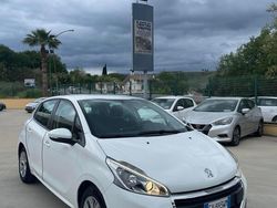 Bianco Usata 2019 Peugeot 208 Allure Due volumi | 11.500 € (Ottimo prezzo)