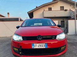 Usata 2011 VW Polo Comfortline Tre volumi | 6000 € (Buon prezzo)