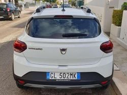 Bianco Usata 2022 Dacia Sandero Comfort Due volumi | 12.500 € (Buon prezzo)
