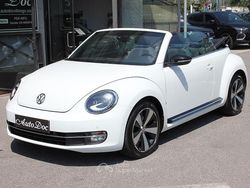 Bianco Usata 2014 VW Maggiolino Sportline Cabrio | 20.400 € (Buon prezzo)