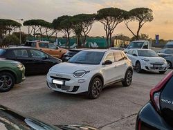 Bianco Usata 2024 Fiat 600 La Prima Monovolume | 18.800 €