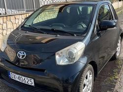Nero Usata 2010 Toyota iQ Due volumi | 5500 €