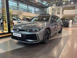 Diabase grey metallizzato Nuova 2025 VW Passat R-line Plus Station wagon | 44.400 € (Ottimo prezzo)