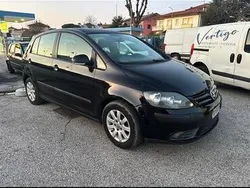 Usata 2006 VW Golf Plus Cross Monovolume | 3800 €