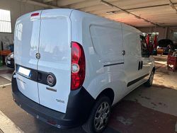 Bianco Usata 2019 Fiat Doblò Lounge Monovolume | 11.400 € (Buon prezzo)