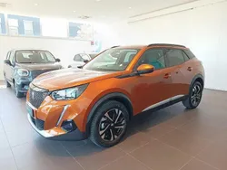 Arancione Usata 2021 Peugeot 2008 Allure SUV | 16.900 € (Buon prezzo)