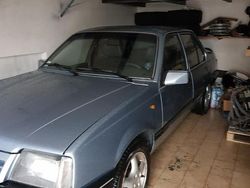 Blu Usata 1982 Opel Ascona Tre volumi | 5500 €