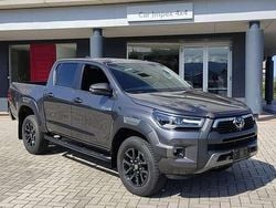 Rosso Nuova 2025 Toyota HiLux Sport Pick-up | 57.700 € (Buon prezzo)