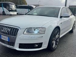 Bianco Usata 2007 Audi S8 Tre volumi | 15.000 €