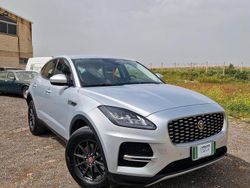 Grigio Usata 2022 Jaguar E-Pace SE SUV | 31.900 € (Buon prezzo)