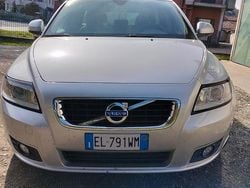 Grigio Usata 2012 Volvo V50 Plus Station wagon | 5900 € (Cara)