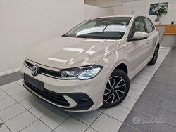 Bianco Usata 2024 VW Polo Edition Tre volumi | 19.700 € (Buon prezzo)