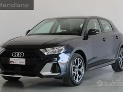 Blu firmamento metallizzato Usata 2020 Audi A1 Admired Due volumi | 23.500 € (Buon prezzo)