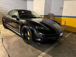 Nero Usata 2020 Porsche Taycan Turbo S Tre volumi | 98.000 €