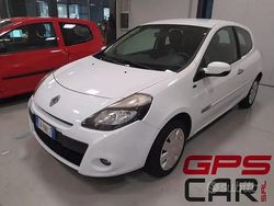 Bianco Usata 2012 Renault Clio IV Dynamique Tre volumi | 2890 € (Ottimo prezzo)