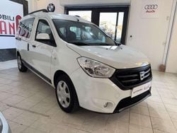 Other Usata 2015 Dacia Dokker Lauréate Monovolume | 8490 € (Cara)