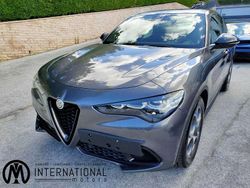 Grigio Usata 2024 Alfa Romeo Stelvio Sprint SUV | 38.990 € (Molto cara)