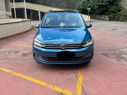 Usata 2017 VW Touran Executive Monovolume | 17.000 € (Buon prezzo)