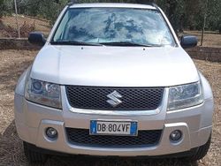 Argento Usata 2006 Suzuki Grand Vitara SUV | 6700 € (Buon prezzo)